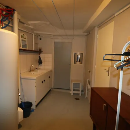 Et Salles D'eau Privees Dans Maison A Partager Centre アパート *